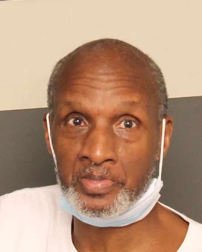 Registry photo of Howard Leon Newborn