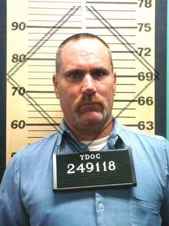 Registry photo of Robert Kevin Moore