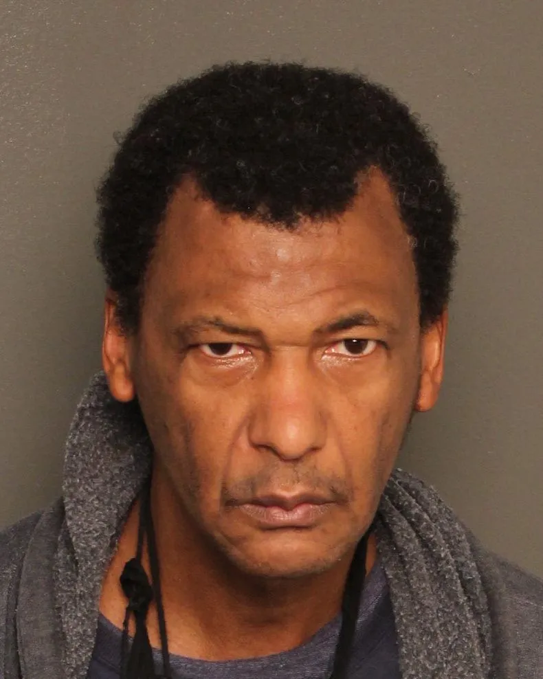 Registry photo of Maurice Wendell Lewis