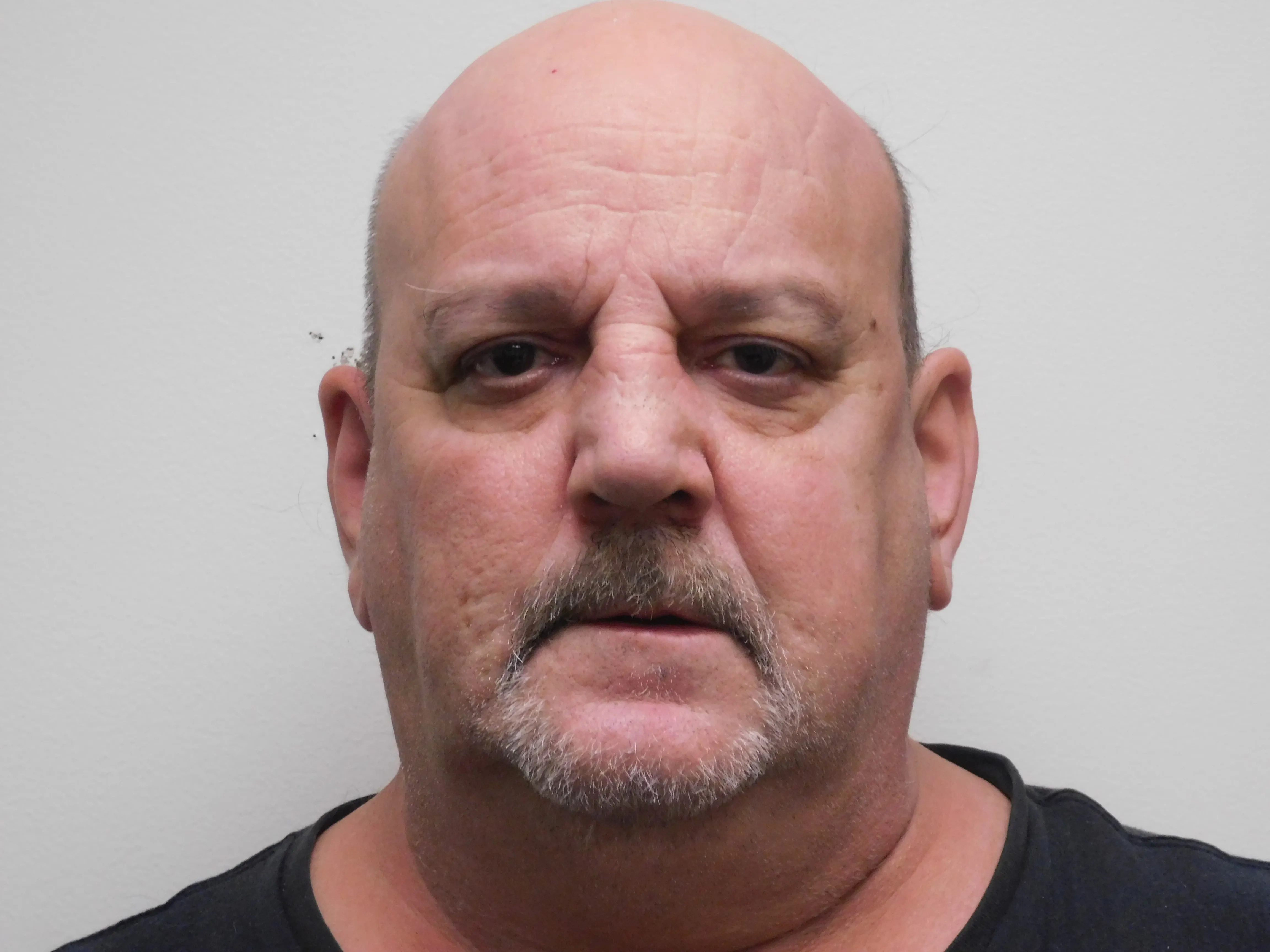 Registry photo of Christopher Allen Bernstein