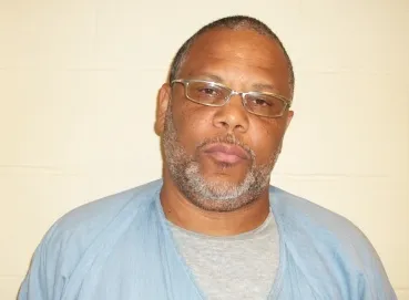 Registry photo of Reginol Leon Waters