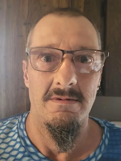 Registry photo of Michael Renard Jones