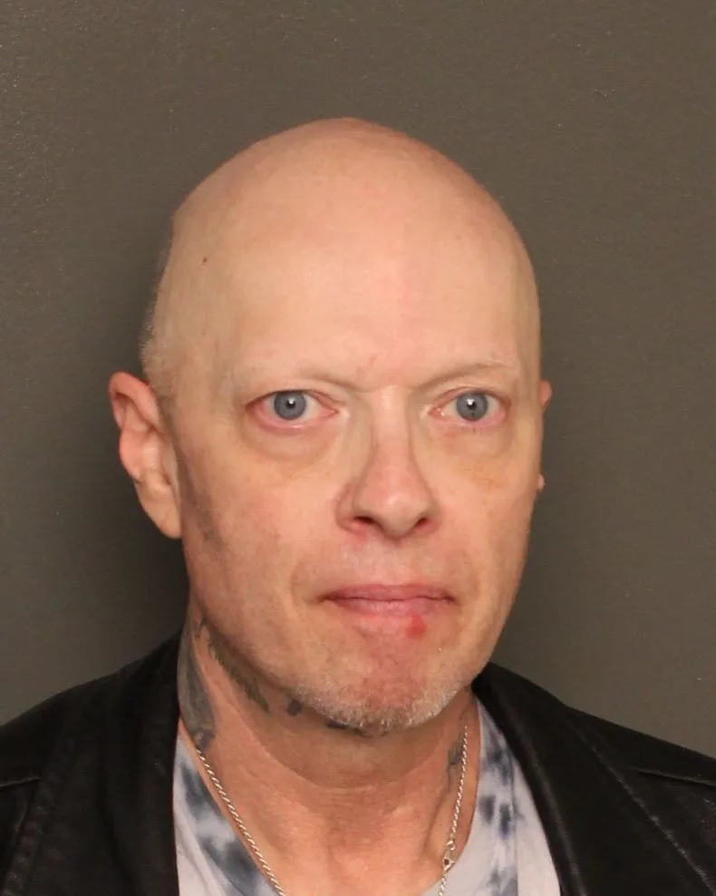 Registry photo of Leo Cleaveland Smith