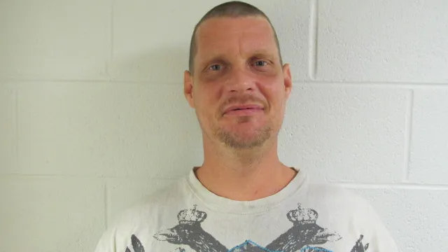 Registry photo of Karl Wayne Wiley