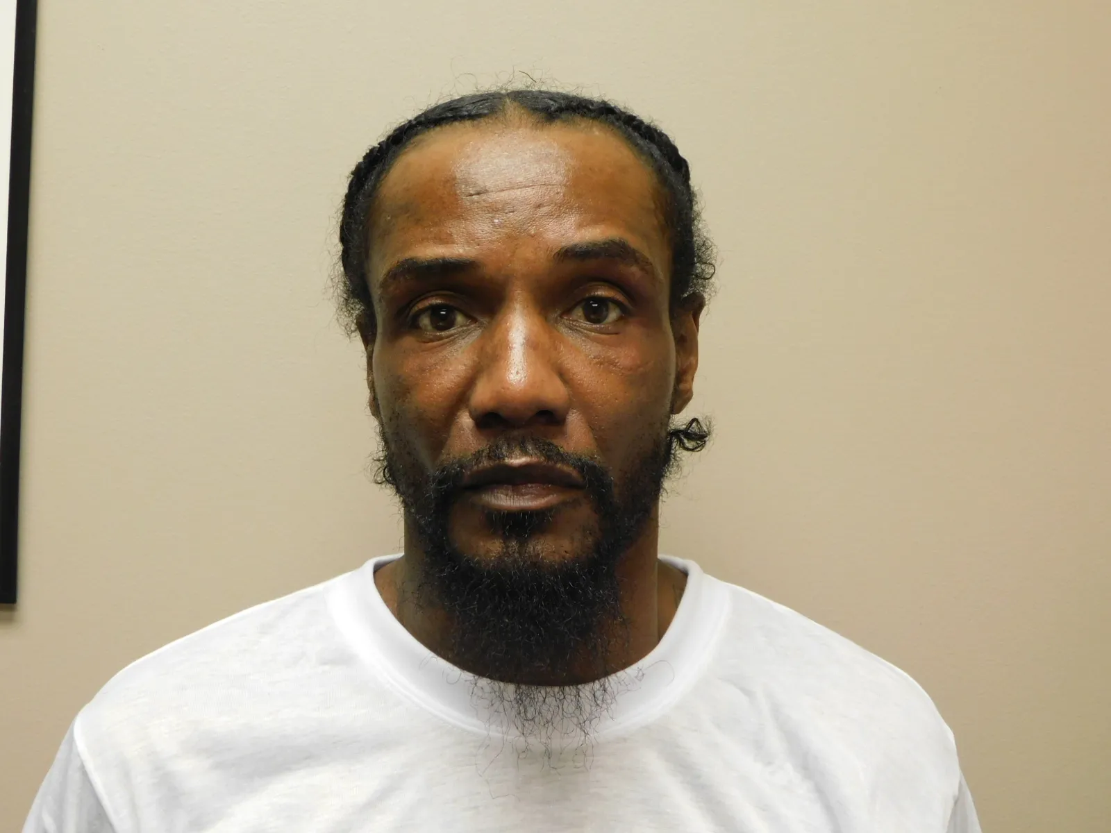 Registry photo of Christopher Knighton