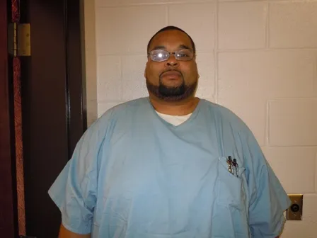 Registry photo of Lacarl Tigg