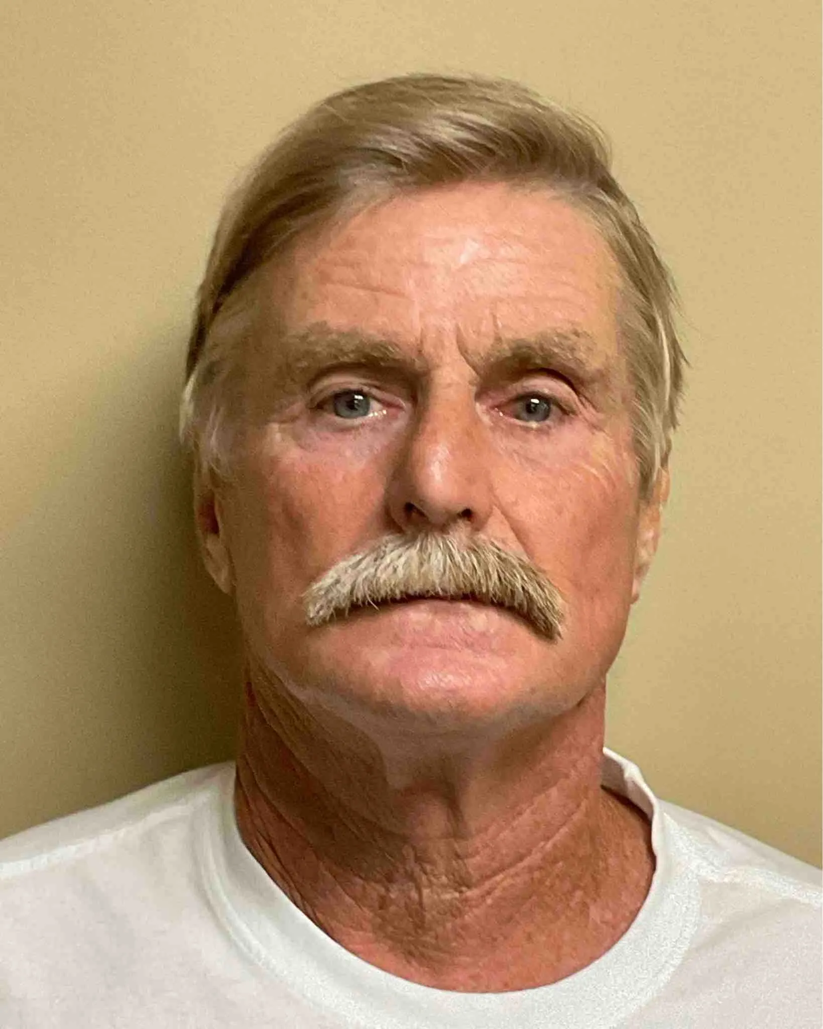 Registry photo of John William Barratiere