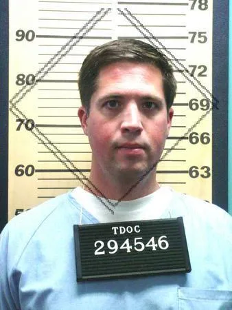 Registry photo of Phillip Lowell Harris