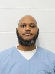 Registry photo of Shondell Latete Frazier