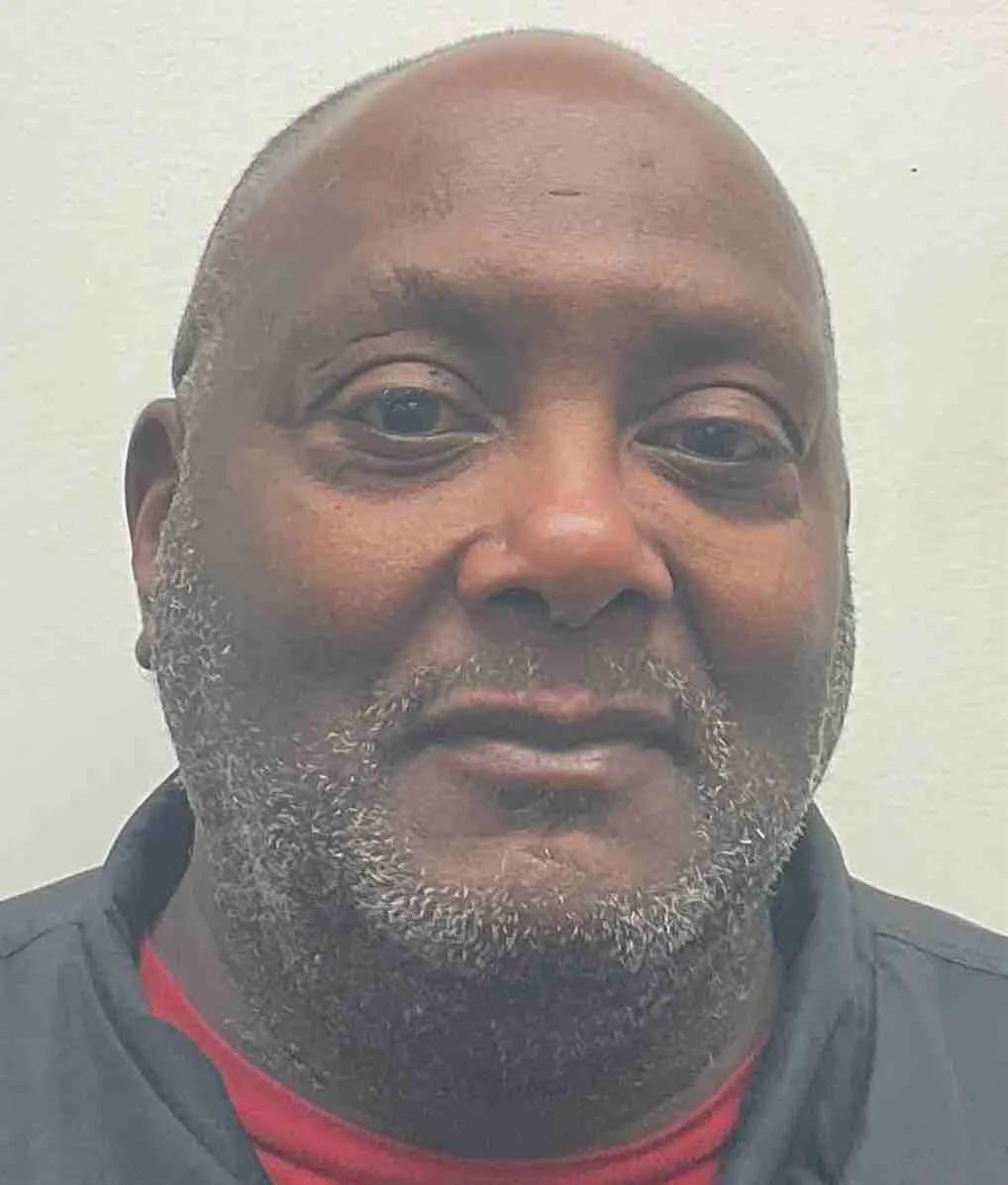 Registry photo of Larry Darnell Hunley