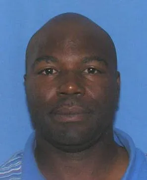 Registry photo of Kevin Michael Brown