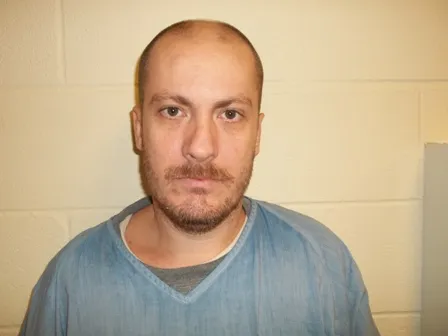 Registry photo of Powell Edward Gardner