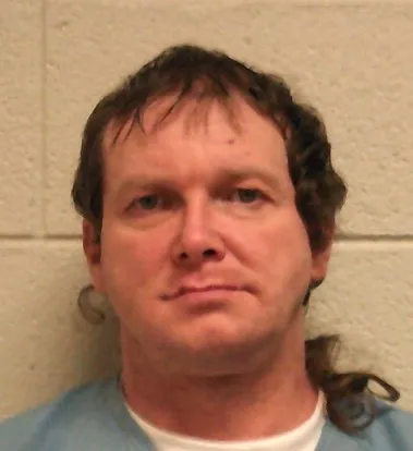 Registry photo of Vernon Auston Roark