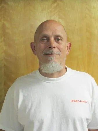 Registry photo of Terry Lee Robarge