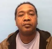 Registry photo of Emanuel Wendell Reynolds