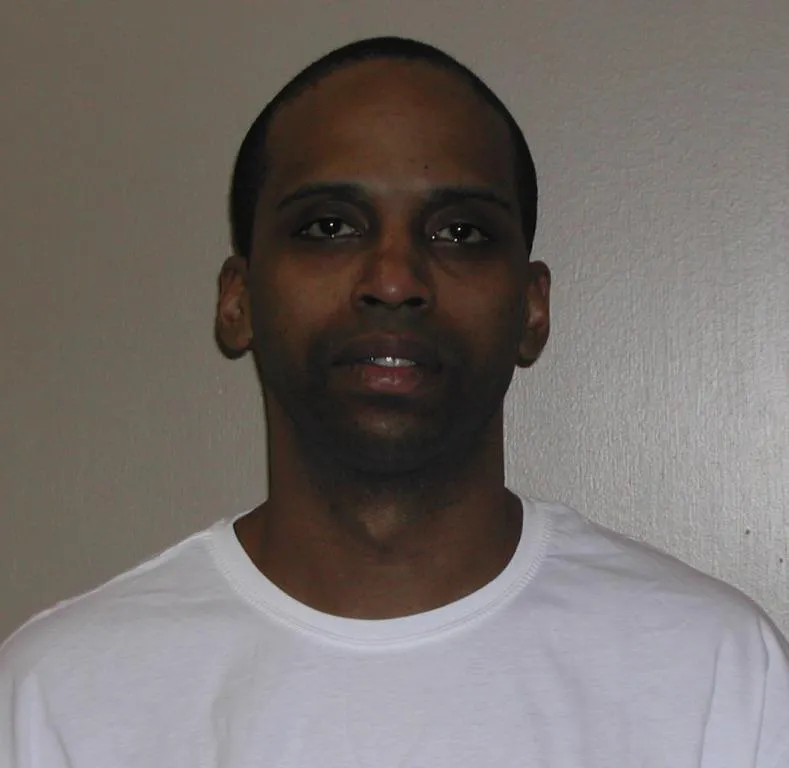 Registry photo of Orlando Montez Scharkley