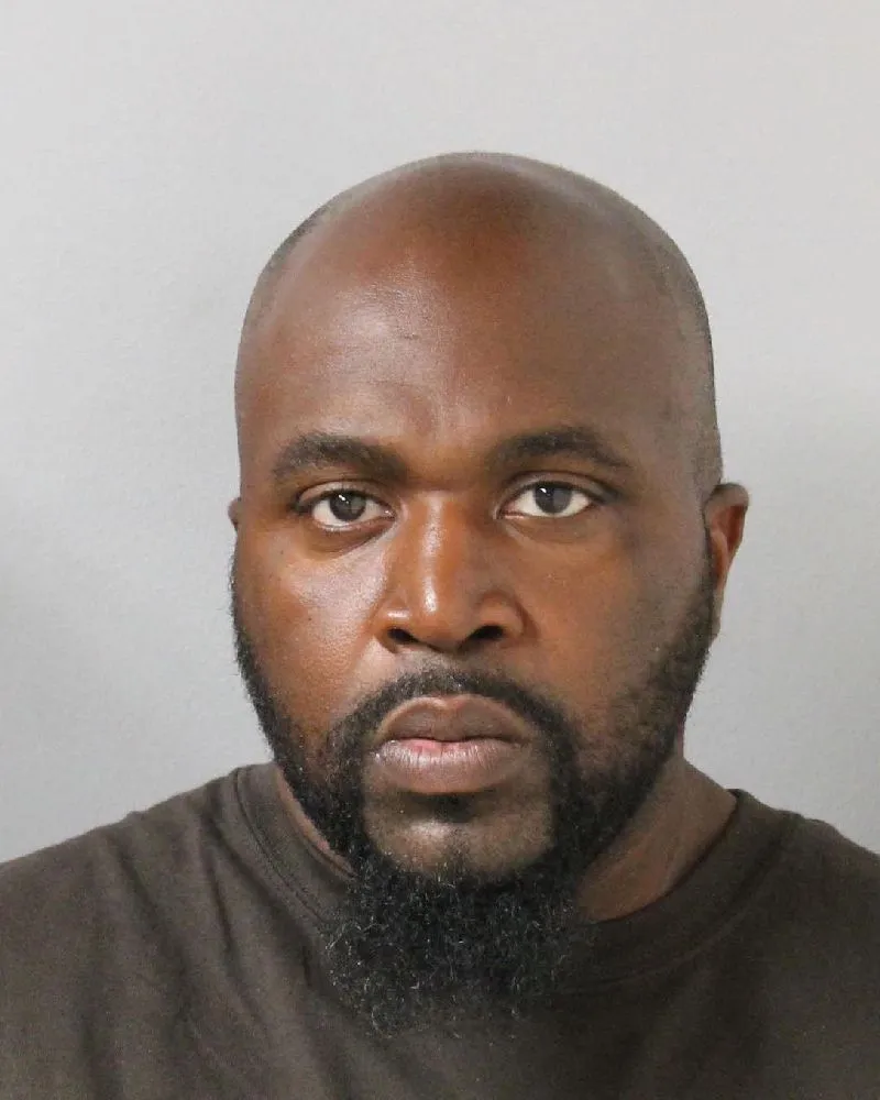 Registry photo of Nigel Lamont Webb