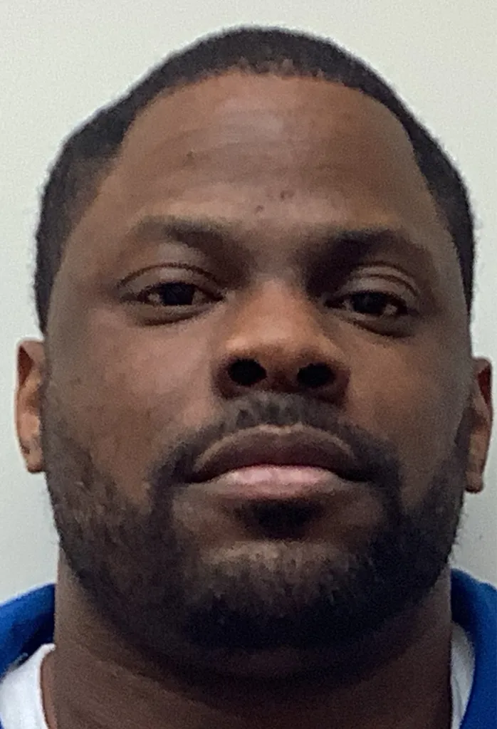 Registry photo of Kevin Adrelle McFall