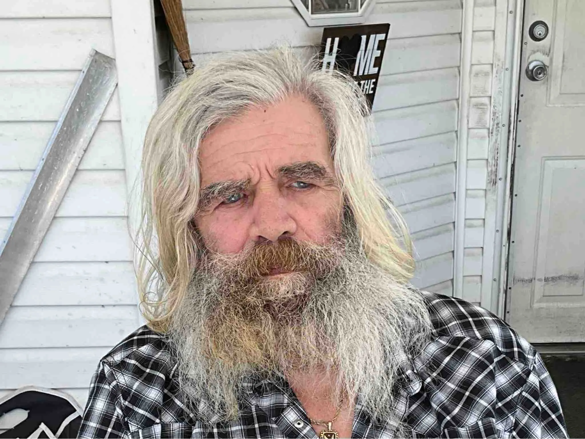 Registry photo of Mark E Massengill