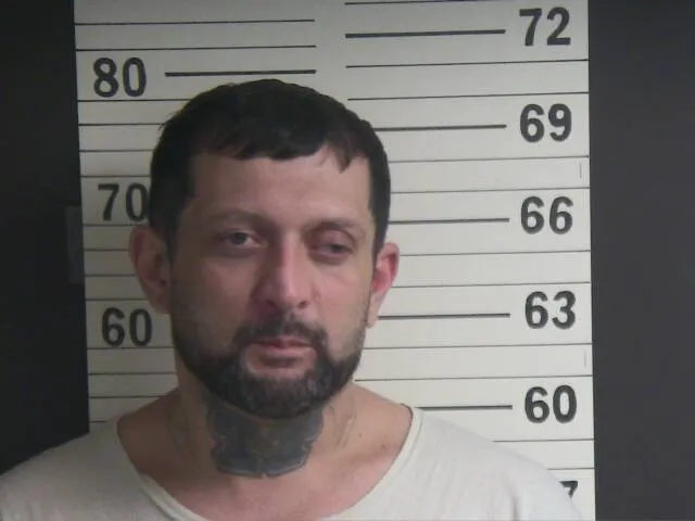 Registry photo of Robert J Samples