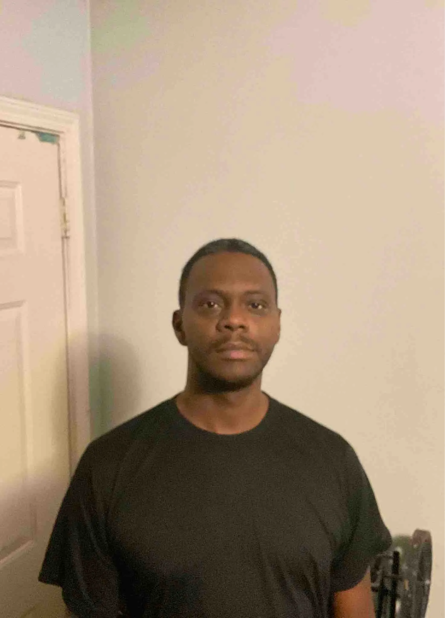 Registry photo of Vivyn White