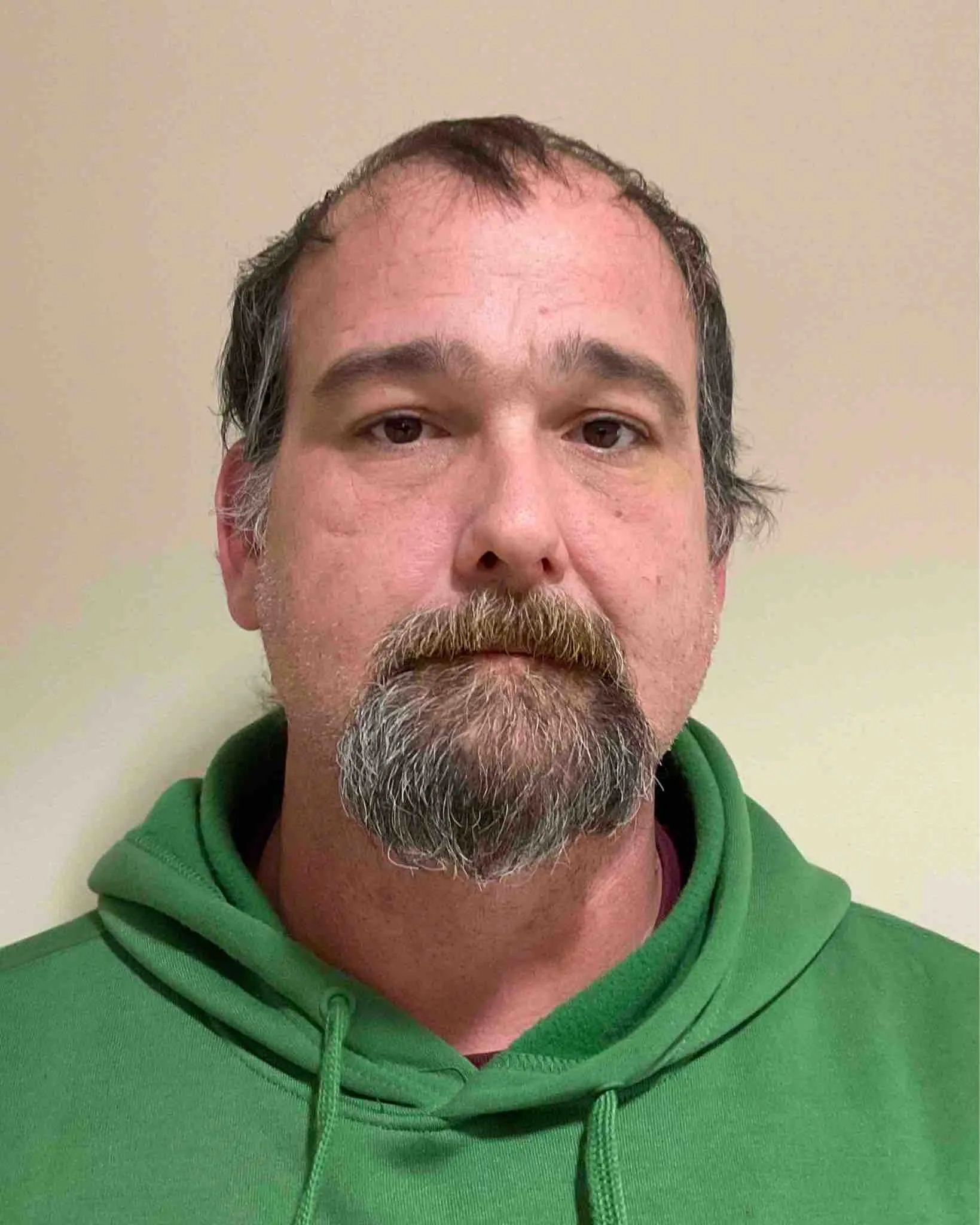 Registry photo of Raymond Austin Woods