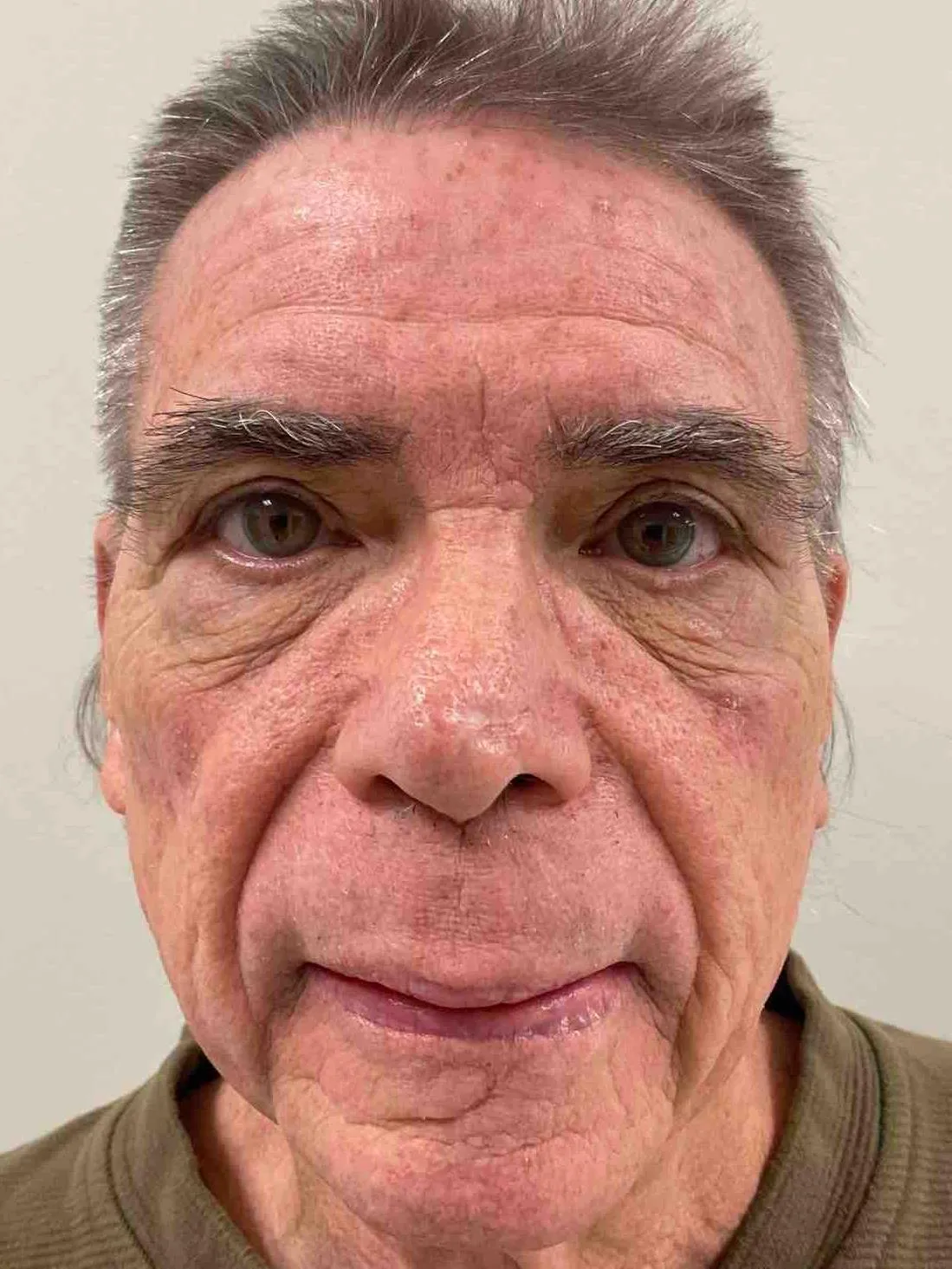 Registry photo of Larry Paul Tucker