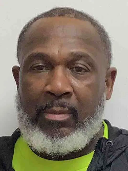 Registry photo of Kenneth Earl Lowe