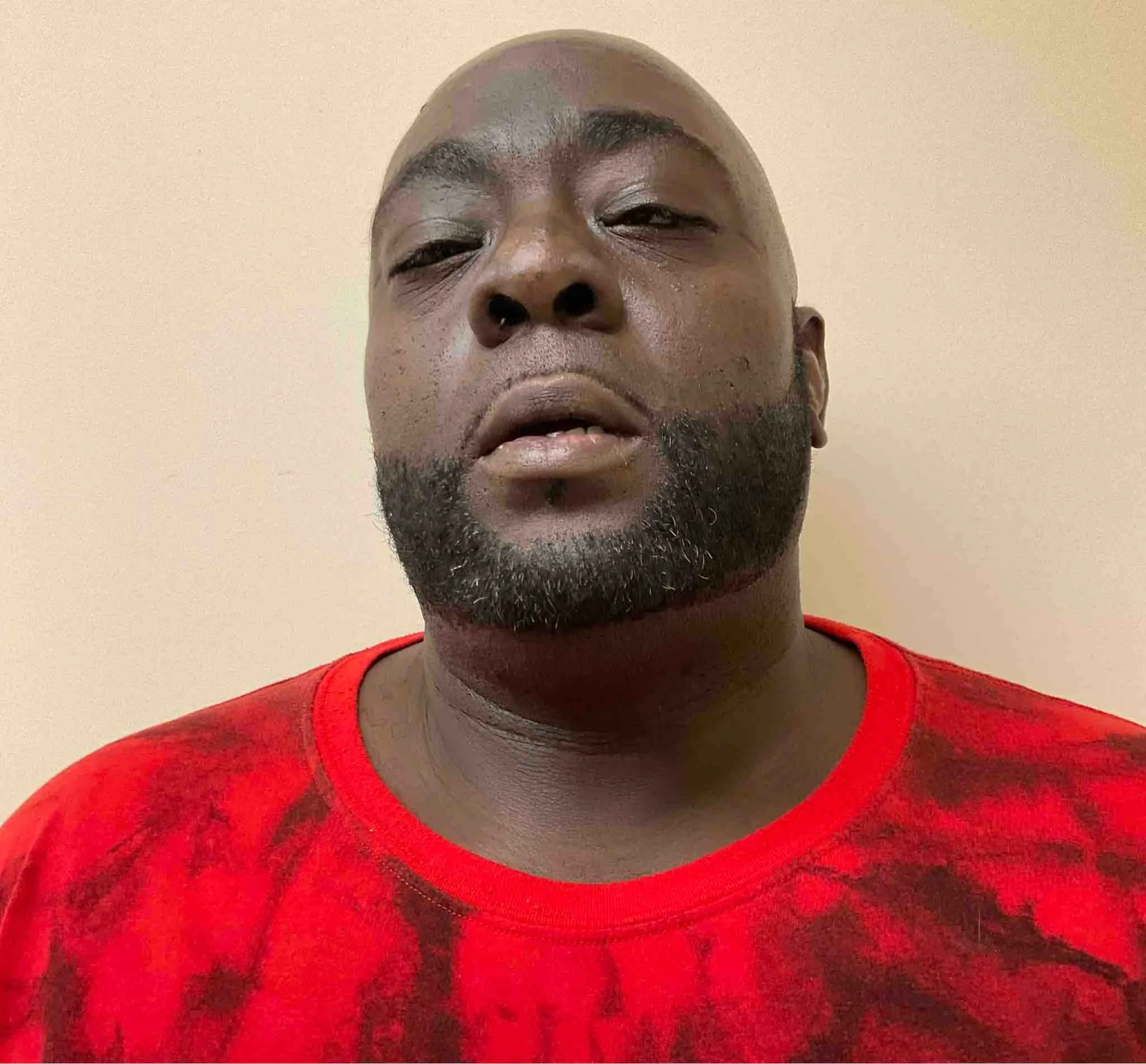 Registry photo of Raymond Owens