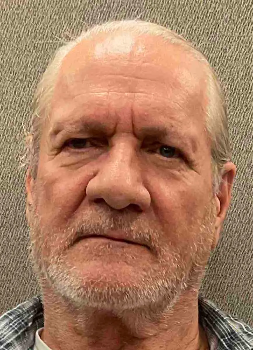 Registry photo of William Earl Burgess