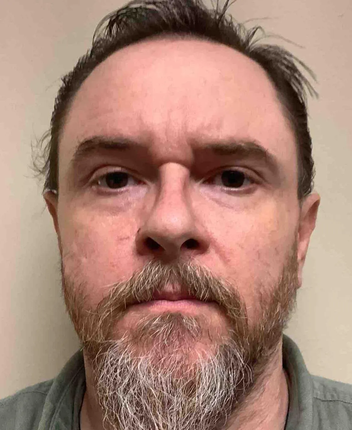 Registry photo of Mark Medley