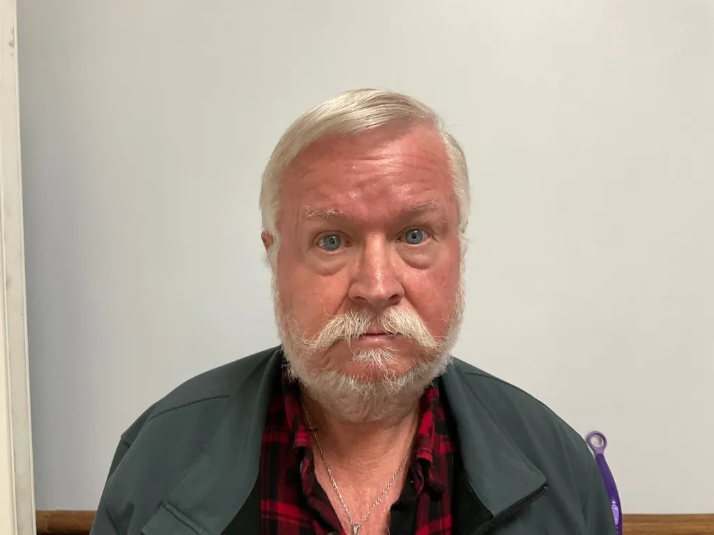 Registry photo of James Clyde Voyles