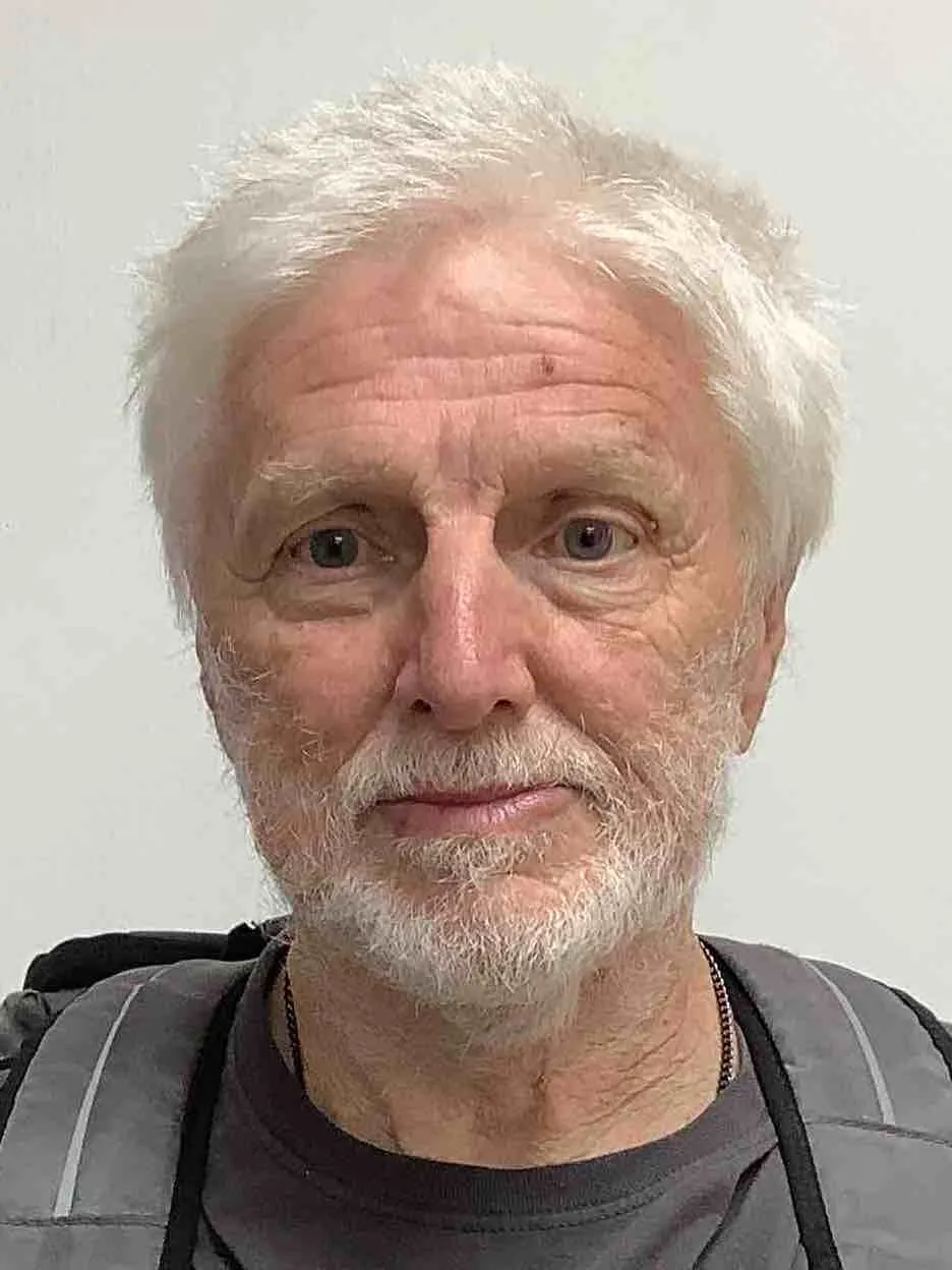 Registry photo of David Hooper