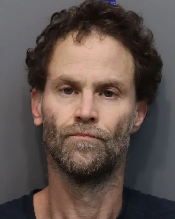 Registry photo of Carl Mitchell Hooper