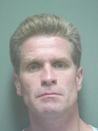 Registry photo of Mark Schiefelbein