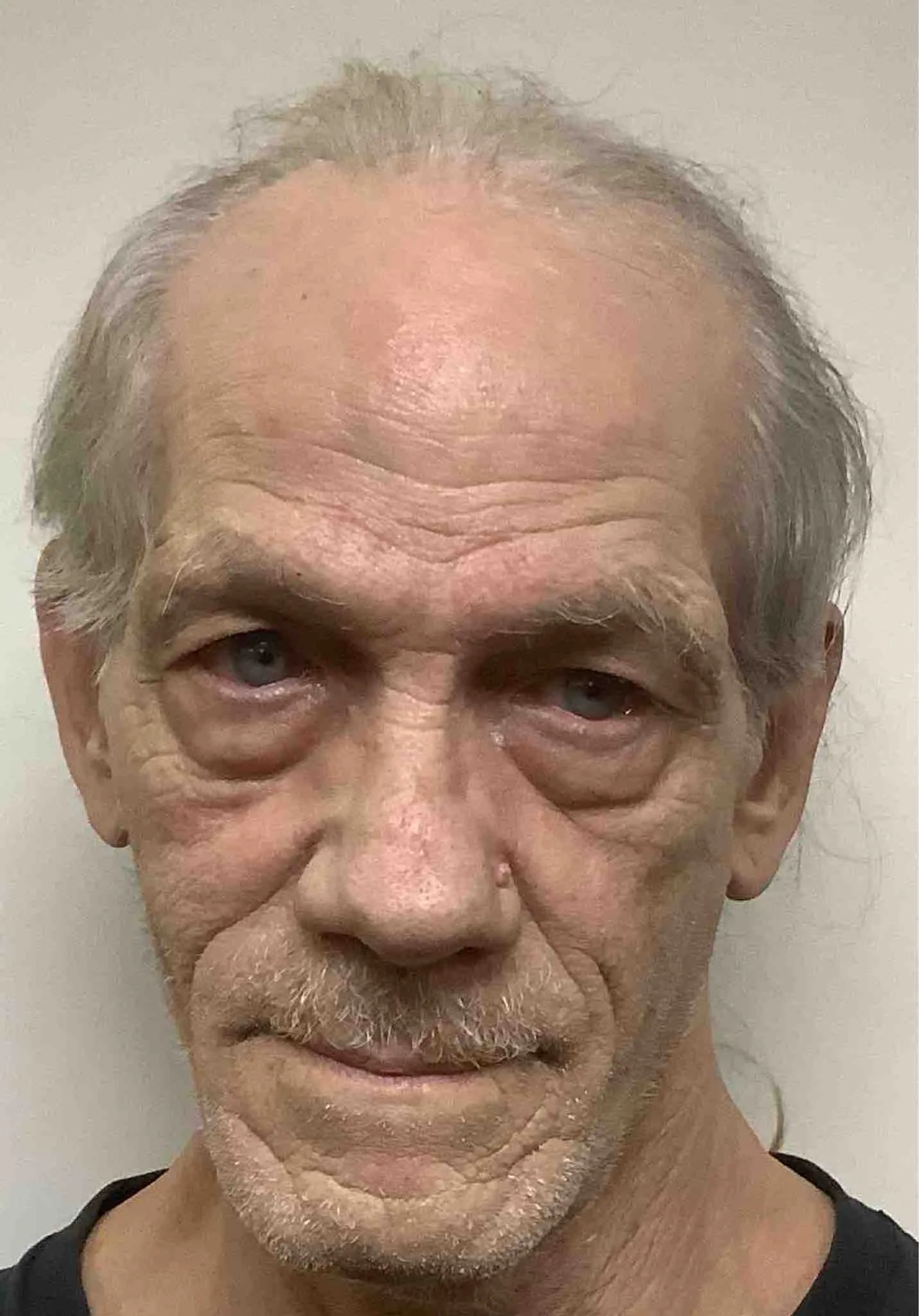 Registry photo of Charles Lloyd Summers