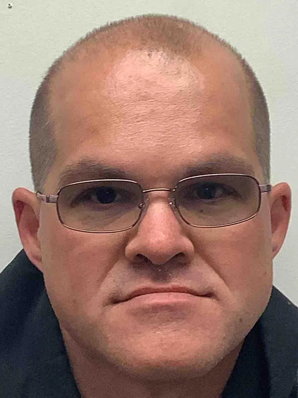 Registry photo of Robert Ralph Johnston