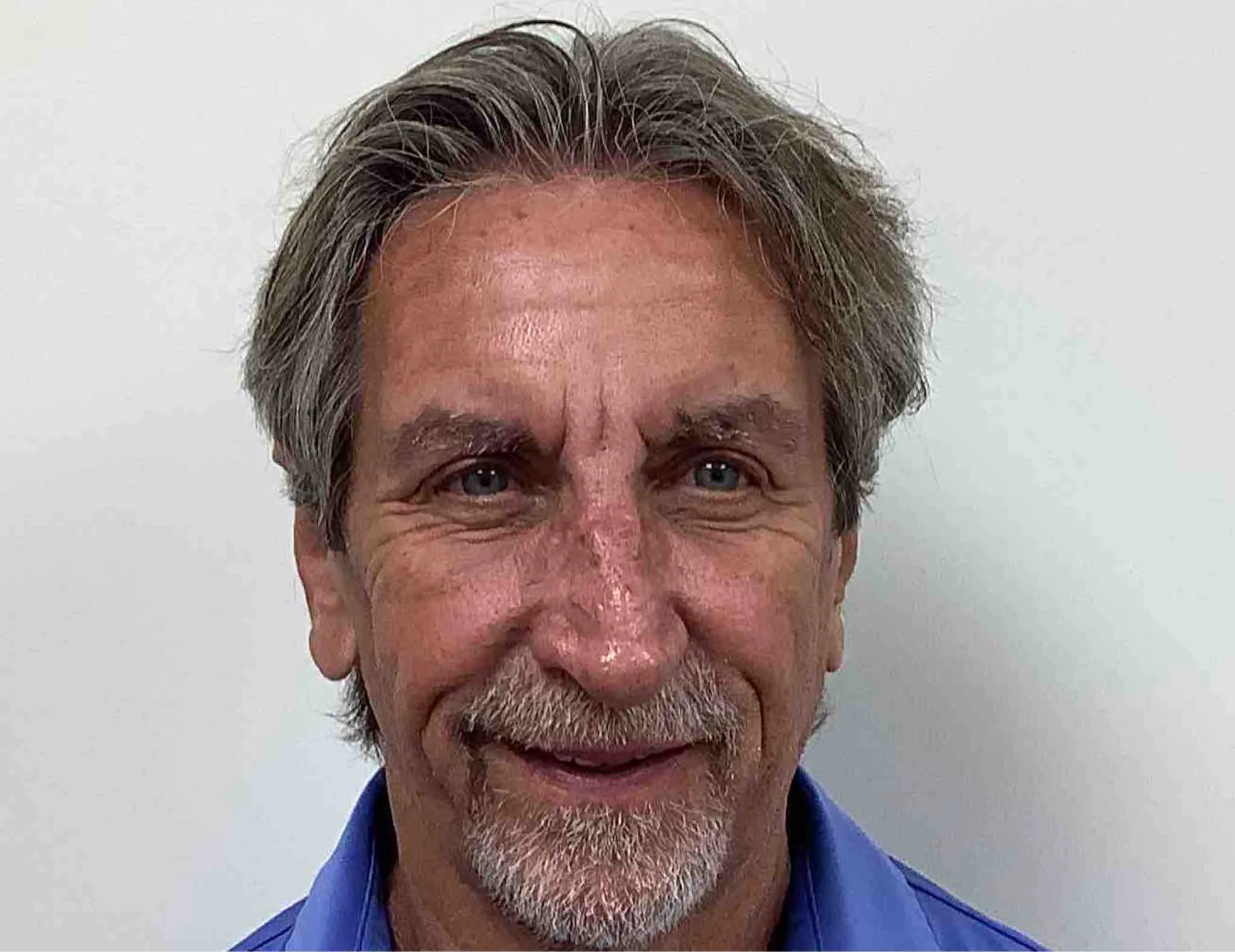 Registry photo of Bruce Anthony Smiley