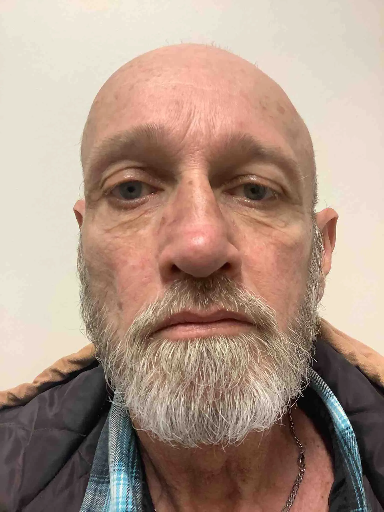 Registry photo of William Eugene Holcomb