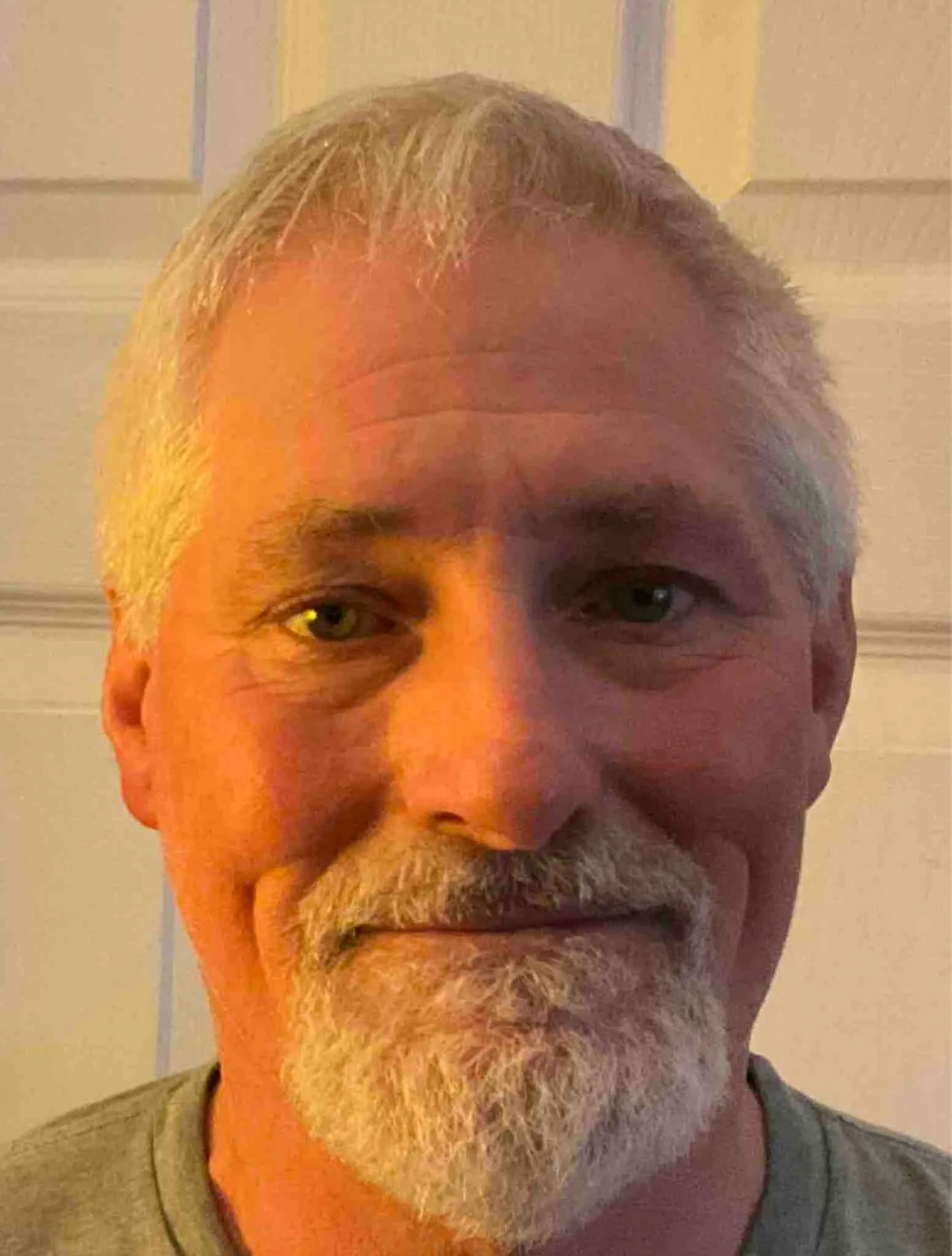 Registry photo of James L Lessenberry