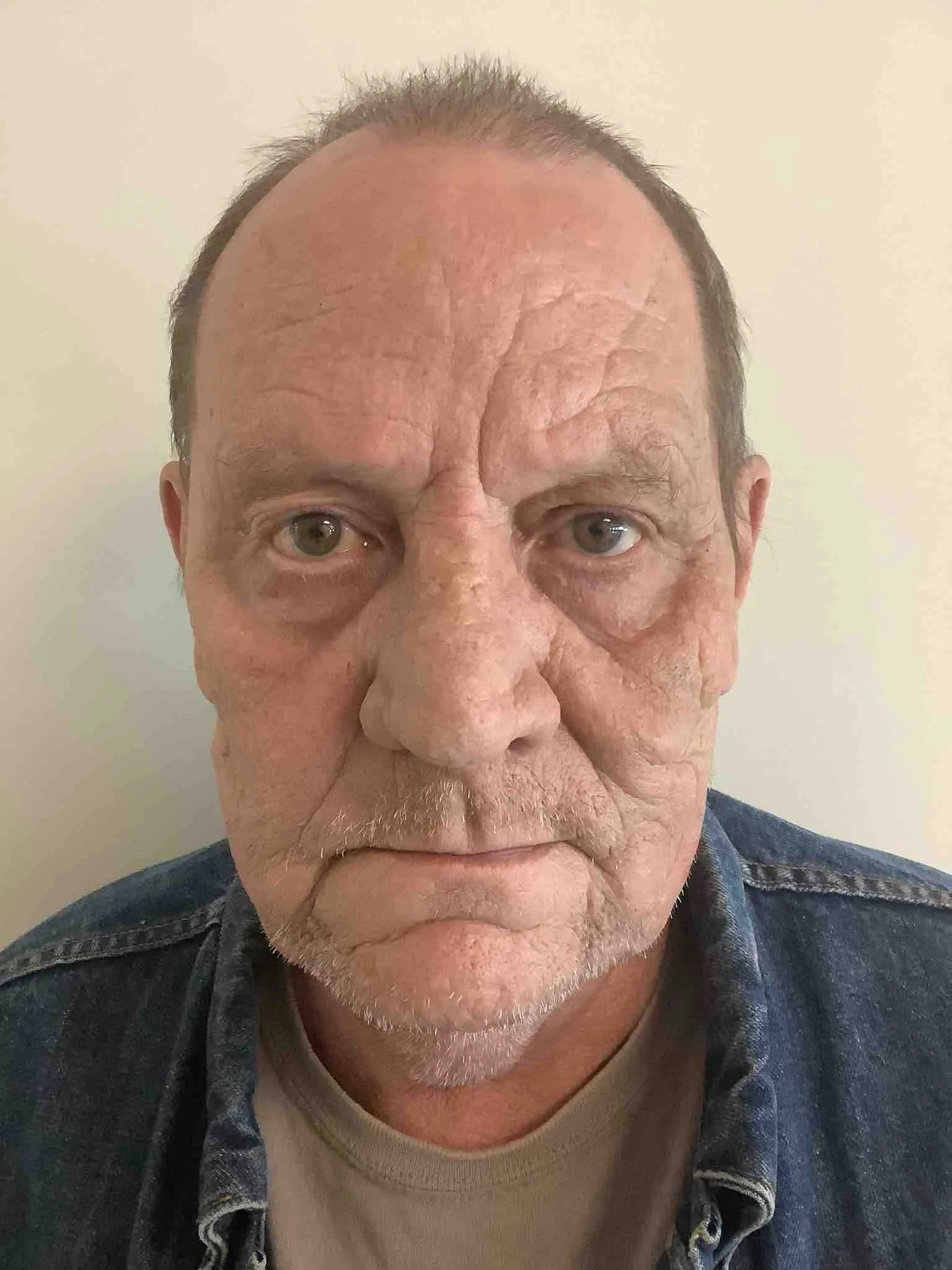 Registry photo of James Ray Smith