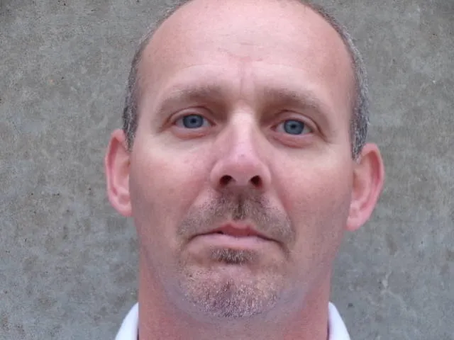 Registry photo of Dustin McMurray