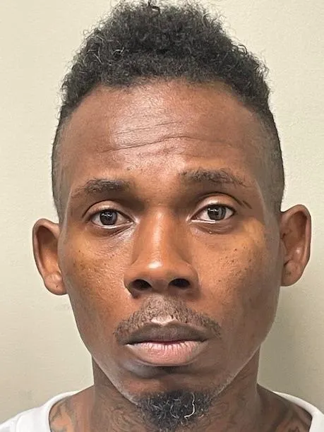 Registry photo of Everett Lloyd Russ