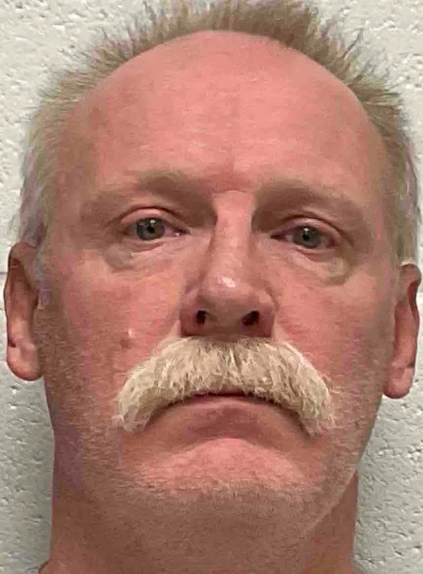 Registry photo of Elmo J Baker JR.