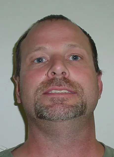 Registry photo of Michael Joe Lewis