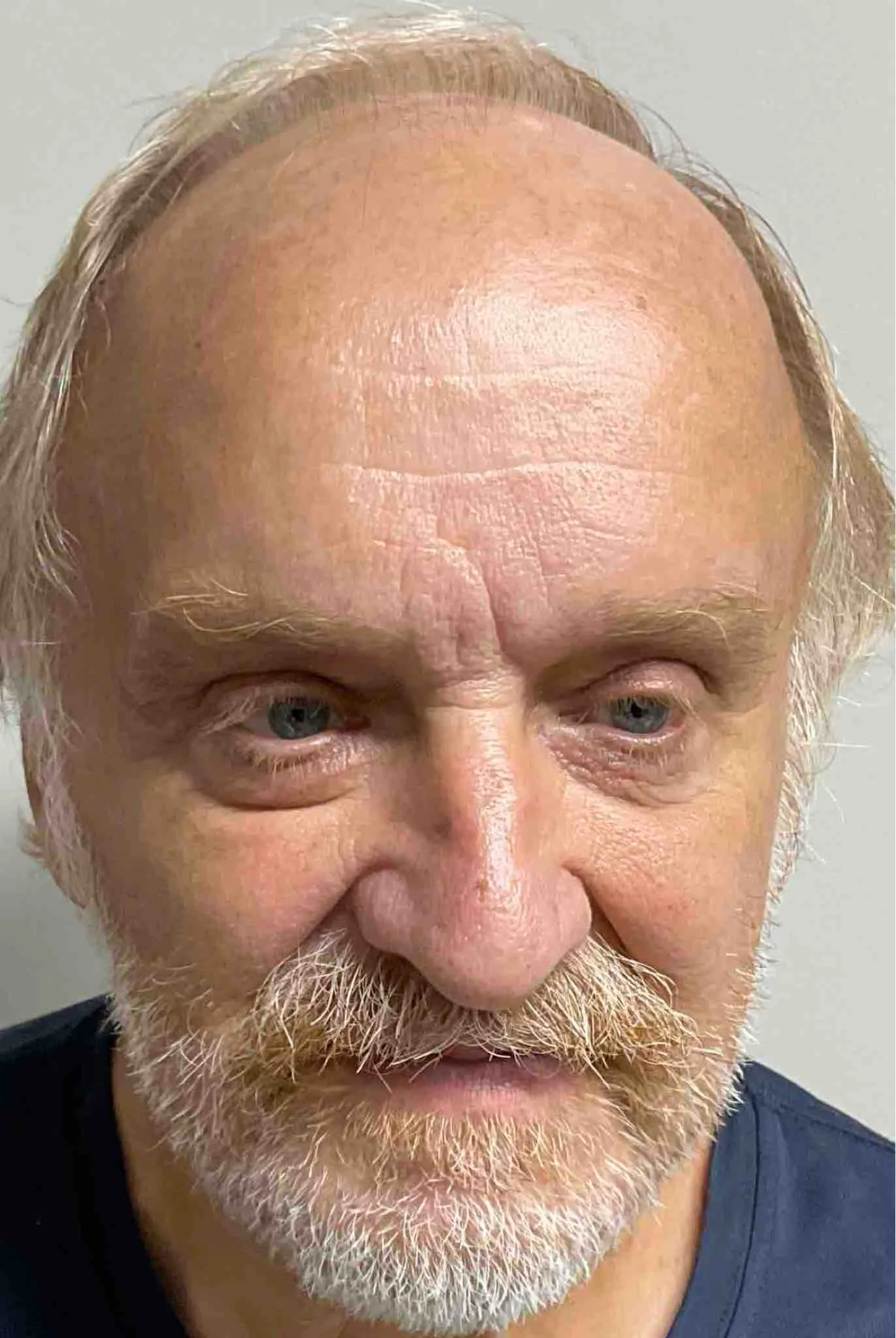 Registry photo of Terry L Dixon