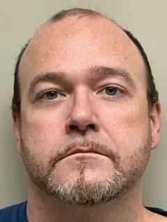 Registry photo of Rogers Timothy Henry