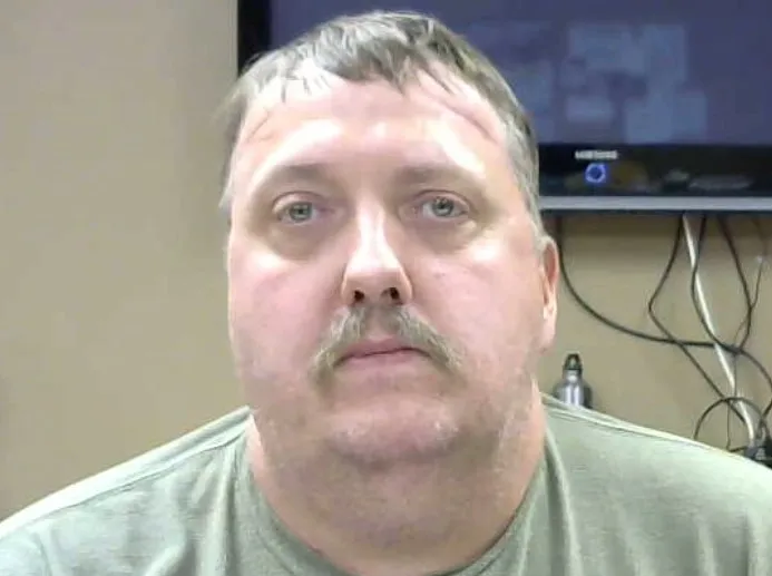 Registry photo of Cari Ann Henderson