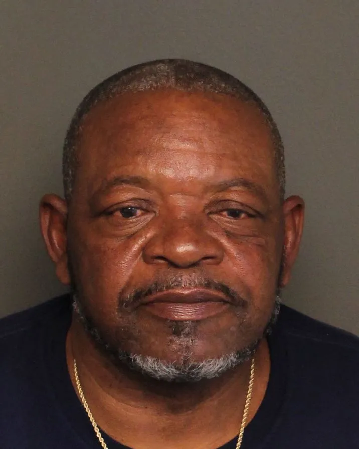 Registry photo of Glen Arthur King