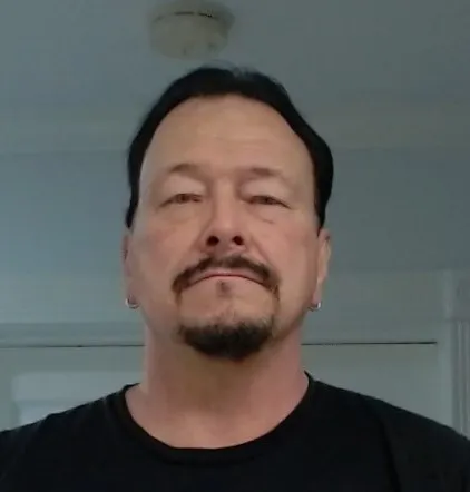 Registry photo of Damien Craig Steele